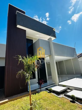Imagem Casa com 3 quartos no Bairro Ilda, em terreno com 384m² com 207,2m² de área construída possui:- ...