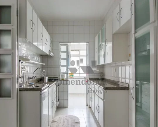 Imagem Ótimo apartamento com 128,78m2 de área útil, com sala espaçosa, 03 quartos e 02 banheiros (fáci...