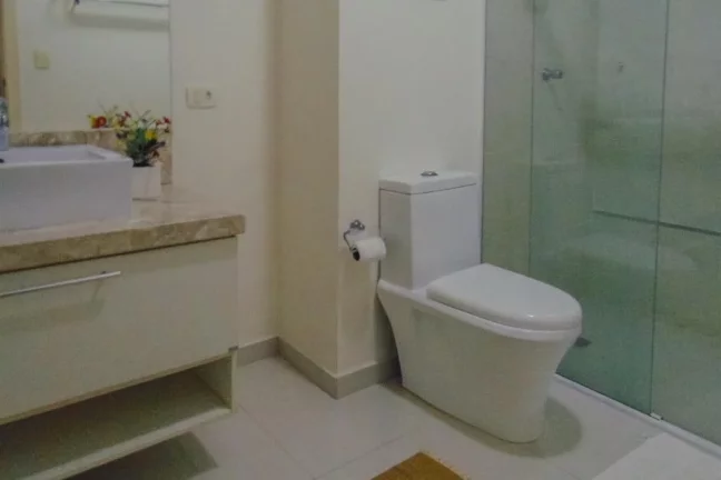 Imagem Apartamento com 4 dormitórios à venda, 200 m² por R$ 1.600.000,00 - Pitangueiras - Guarujá/SP