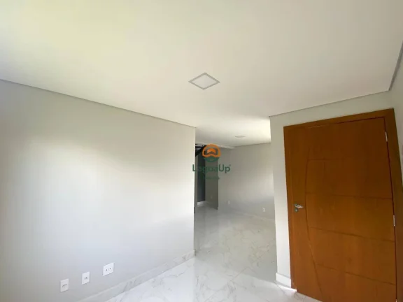 Imagem Casa com 4 dormitórios à venda, 160 m² por R$ 715.000,00 - Portal do Sol - Lagoa Santa/MG