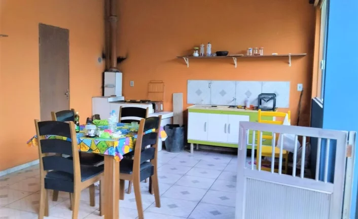 Imagem Casa de 2 dormitórios à venda no Jardim Primavera-Iguape/SP