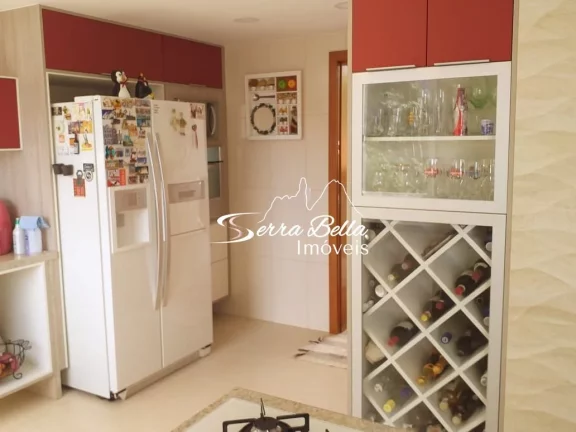 Imagem Casa com 4 dormitórios à venda, 122 m² por R$ 950.000,00 - Bom Retiro - Teresópolis/RJ