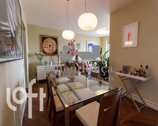 Imagem Apartamento no Alto da Lapa com 04 quartos sendo 2 suítes e 3 vagas, 123m²
