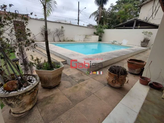 Imagem Casa com 3 dormitórios à venda, 180 m² por R$ 2.300.000,00 - Palmeiras - Cabo Frio/RJ