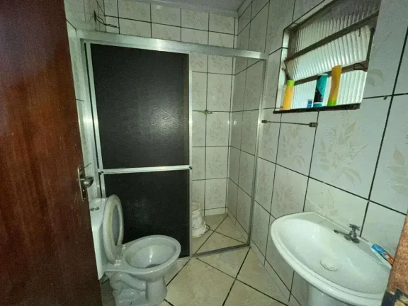 Imagem Oportunidade no São Pedro – Casa com Terreno Amplo e Potencial de Construção!