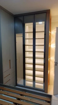 Imagem APTO 7º ANDAR - 2 DORM COM ELEVADOR - CONDOMÍNIO PRAÇA DAS ÁRVORES