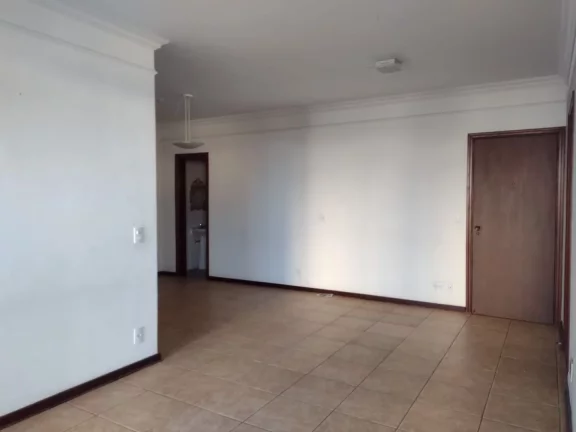 Imagem Excelente apartamento de 127 m2 de área útil ,na melhor localização da Vila Monteiro.Em condomí...