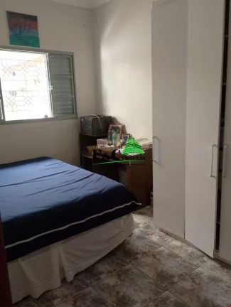 Imagem Casa para Venda em Limeira, Jardim Campo Belo, 3 dormitórios, 1 banheiro, 2 vagas