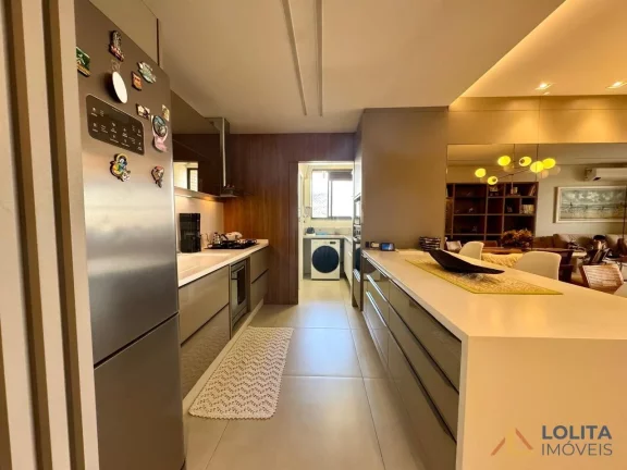 Imagem Apartamento Alto Padrão à Venda, 4 quartos e 2 garagens no Itacorubi, Florianópolis/SC