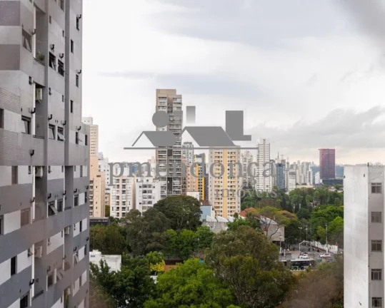 Imagem Apartamento Reformado em Pinheiros com 3 quartos e 1 vaga, 87 m2.