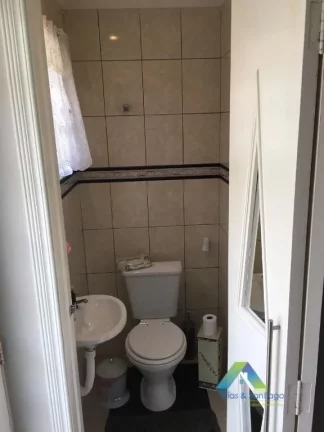 Imagem SANTO ANDRÉ Sobrado Condomínio fechado 74M², 3 dormitórios, 1 vaga com ótima localização e valor !!!