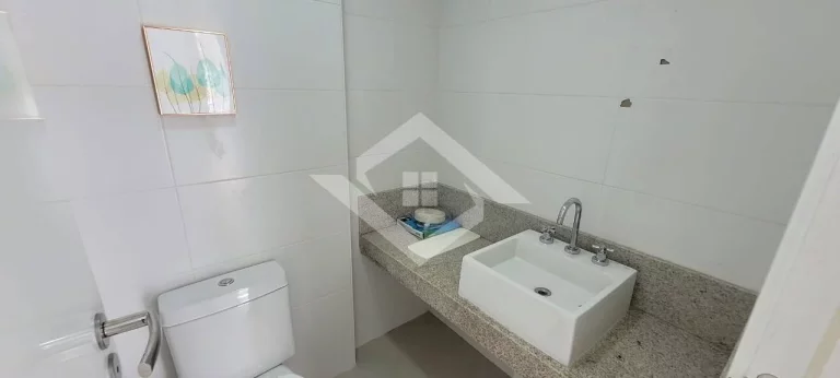 Imagem Apartamento de 2 Quartos para Venda na Barra da Tijuca com 63 m²