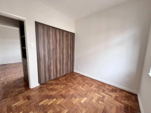 Imagem LOCAÇÃO: Apartamento 3 Quartos no Centro de Barbacena – Reformado e Pronto para Morar