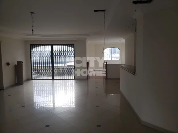 Imagem Cobertura ampla e super iluminada. Conta com pé direito alto em todo o apartamento ambientes amplos...