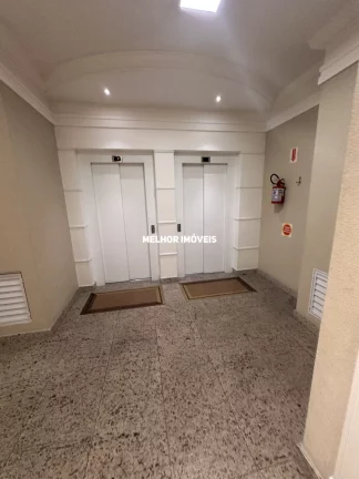 Imagem Apartamento á venda finamente mobiliado com 3 suítes, 2 vagas no centro Balneário Camboriú
