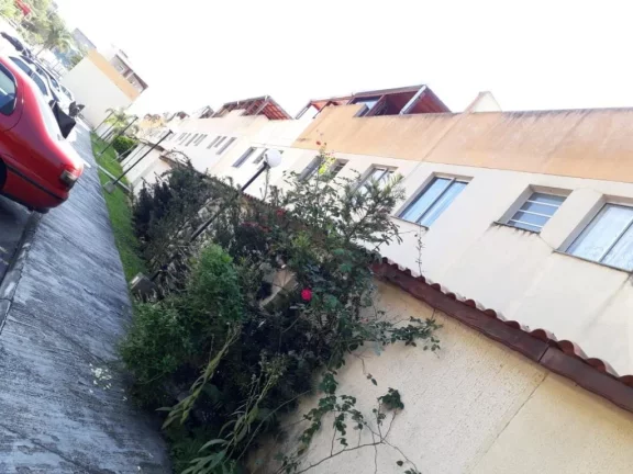 Imagem Sobrado com 2 dormitórios à venda, 84 m² por R$ 280.000,00 - Jardim Itamarati - Poá/SP