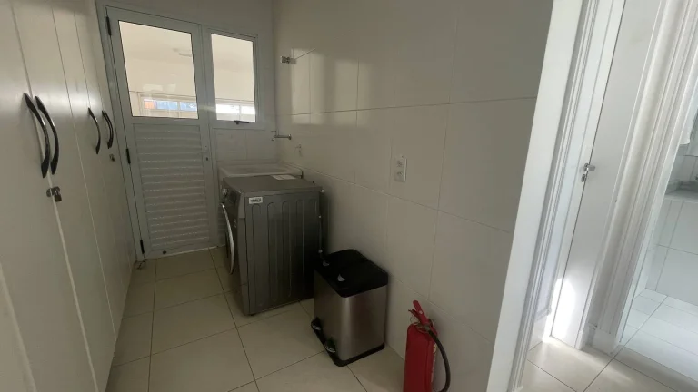 Imagem Casa com 4 Suítes para Temporada em Jurerê Internacional