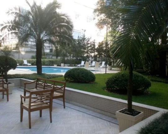 Imagem Apartamento de elevado padrão, com terraço, living para 03 ambientes, lavabo, 04 suítes, copa e c...