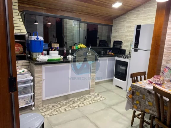 Imagem Apto à venda em Ubatuba-SP, Toninhas: 3 quartos, 2 salas, 2 banheiros, 2 vagas de garagem, 120m². Aproveite essa oportunidade!
