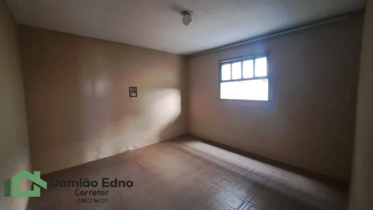 Imagem Casa no jd Guanabara Jundiaí sp, 2 dorm,sala cozinha wc, quintal edícula