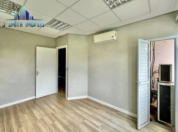 Imagem Sala c/ 53,19m², 3 ambientes, copa, lavabo, ar-condic., 1 vaga, elevador.