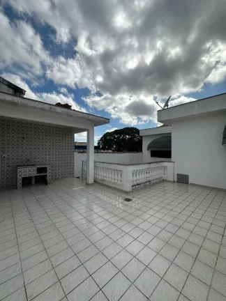 Imagem Sobrado com 3 dormitórios para alugar, 287 m² por R$ 3.369,17/mês - Centro - Jacareí/SP