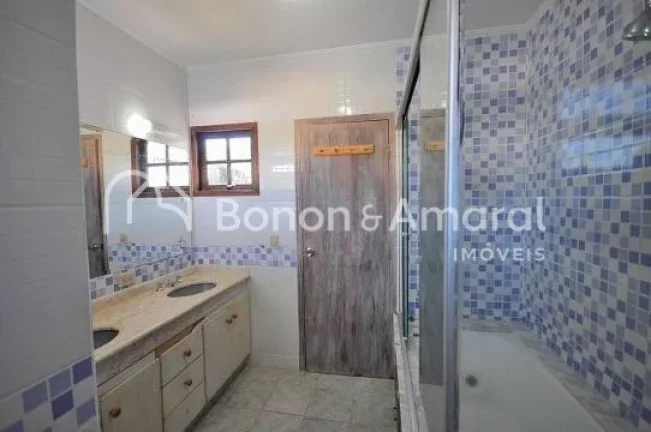Imagem Casa em condomínio 440m² à venda por R$ 1.700.000