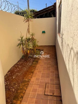 Imagem Casa com 2 dormitórios à venda, 75 m² por R$ 320.000,00 - Setor Santos Dumont - Itumbiara/GO