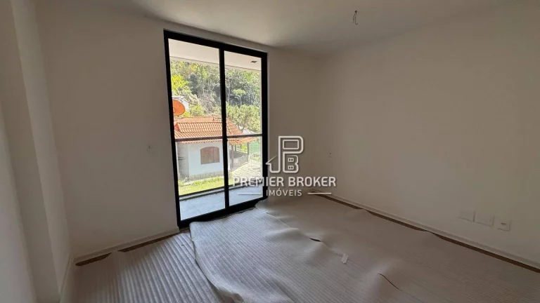 Imagem Apartamento à venda, 89 m² por R$ 620.000,00 - Agriões - Teresópolis/RJ