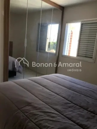 Imagem Lindo apartamento à venda no Edifício Residencial Plaza Cambuí em Campinas - SP

Conta com sala d...