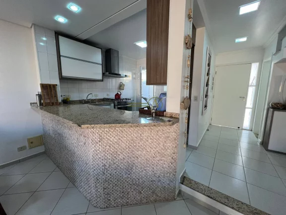 Imagem Tríplex alto padrão à venda condomínio fechado frente mar porteira fechada