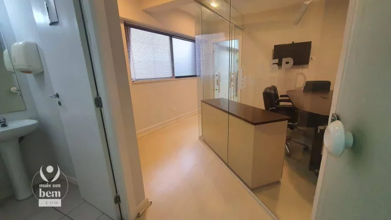 Imagem Ampla sala comercial á venda por R$ 850.000 - Bigorrilho - Curitiba/PR