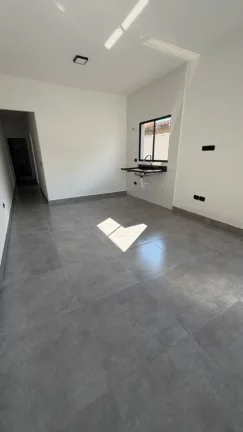 Imagem Casa para Venda em Itanhaém, Nova Itanhaém (Interior), 2 dormitórios, 1 suíte, 1 banheiro, 2 vagas