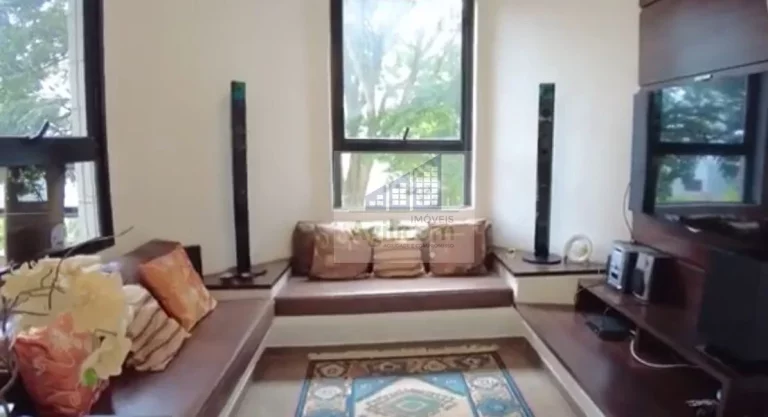 Imagem APARTAMENTO À VENDA NO MORUMBI COM 5 DORMITÓRIOS