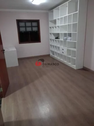 Imagem Sobrado para locação, 3 Quartos, 3 Suítes, 4 Vagas, Vila Floresta, Santo André, SP