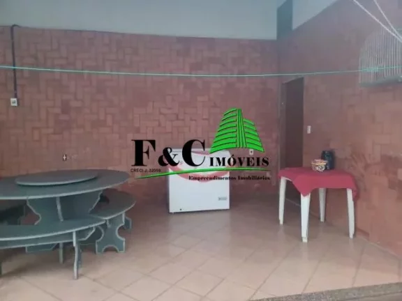 Imagem Casa para Venda em Limeira, Jardim Hortência, 4 dormitórios, 1 suíte, 2 banheiros, 2 vagas