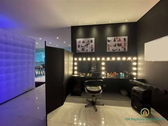 Imagem Moderno PRÉDIO COMERCIAL com localização ESPETACULAR