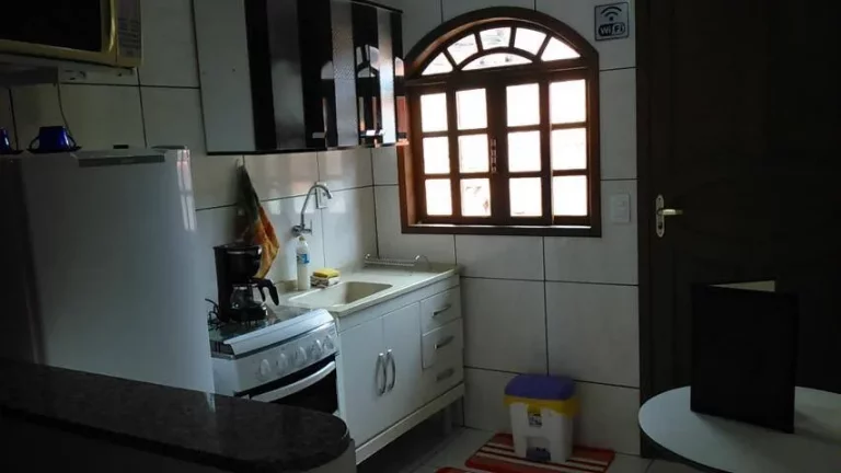 Imagem VENDO 4 CASAS EM NOVA FRIBURGO RJ - BAIRRO: CONSELHEIRO PAULINO.