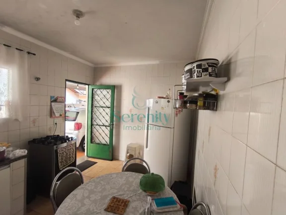 Imagem Casa à venda no Jardim Santa Mônica - 3 dormitórios - 1 suíte - 3 vagas - R$ 580.000,00 -Jardim Santa Mônica - Londrina/PR