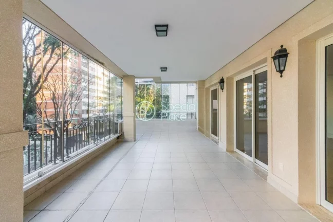 Imagem Lindenberg em Higienópolis. São 306m² de área privativa, com 4 dormitórios ( 4 suítes) e 4 vag...