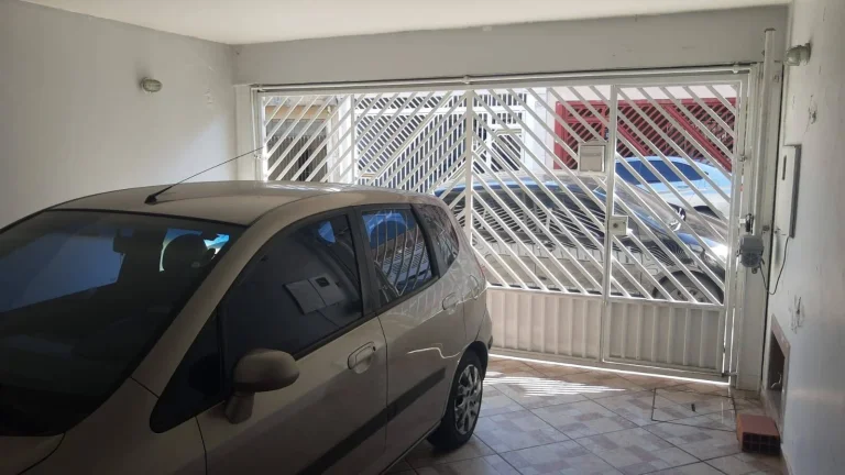 Imagem Sobrado Maravilhoso e Grande 237 m² 3 Dormitórios sendo 1 Suite e 2 Vagas