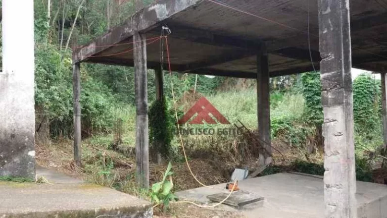 Imagem Área à venda, 3000 m² por R$ 600.000,00 - Santa Rosa - Niterói/RJ