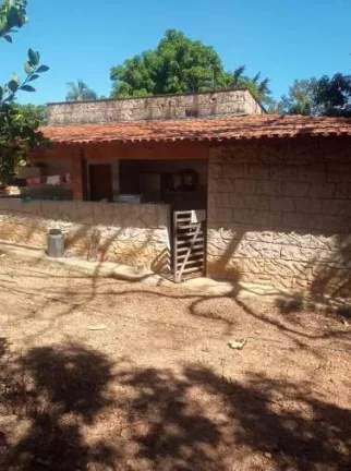 Imagem Fazenda Aconchegante à Beira do Rio do Peixe em Santa Cruz de Goiás