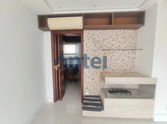 Imagem LINDA COBERTURA NO JARDIM DO MAR COM 176 M², LAREIRA, ÁREA COM CHURRASQUEIRA E SUÍTE MASTER