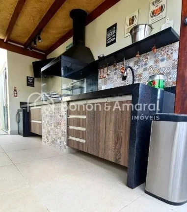 Imagem Casa à venda em condomínio fechado em Valinhos/SP!

Casa em excelente localização dentro do cond...