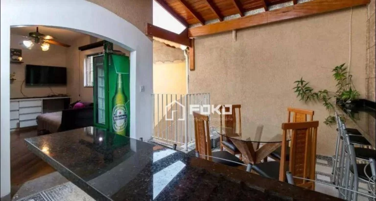 Imagem Sobrado com 5 dormitórios à venda, 188 m² por R$ 750.000,00 - Jardim Toscana - Guarulhos/SP