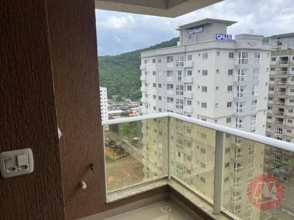 Imagem Na praia de Itapema/SC. 2 dormitórios. suíte, sacada, vaga e infraestrutura.
