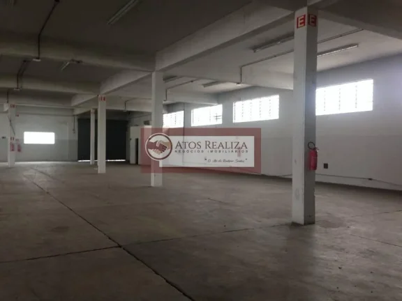 Imagem Galpão de 2.000m² em Socorro - SP com 4 banheiros: venda e locação por R$ 8,5 milhões.