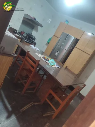 Imagem VENDA - SOBRADO GRANDE NO BAIRRO VILA RICA