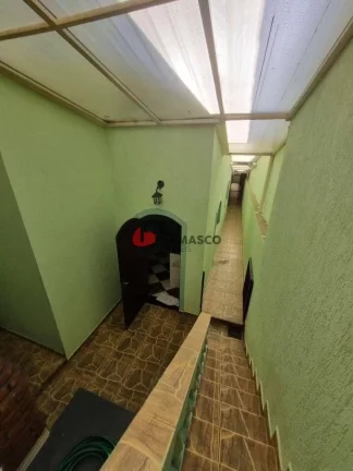 Imagem Sobrado à venda 3 Quartos, 2 Suites, 2 Vagas, 207 m², Campestre, Santo André - SP